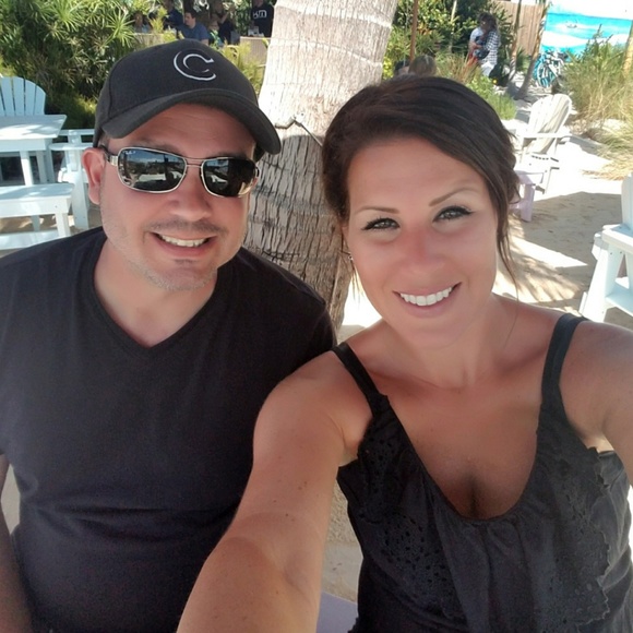 Meet your Posher, Stephanie - Picture 1 of 1